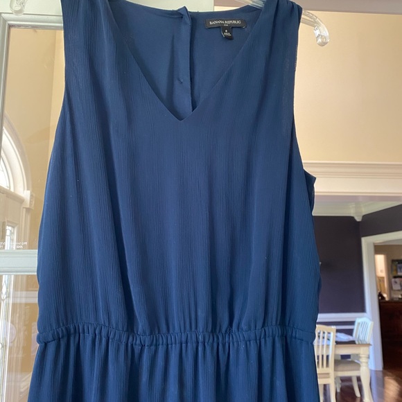 Banana Republic Size 8 navy dress - Picture 4 of 5